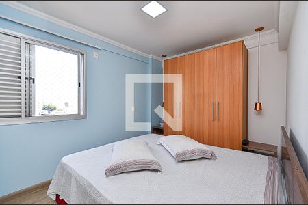 Suite de apartamento à venda com 2 quartos, 135m² em União, Belo Horizonte