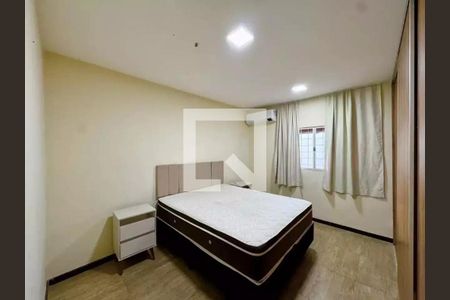 Quarto de casa para alugar com 4 quartos, 197m² em Serrano, Belo Horizonte