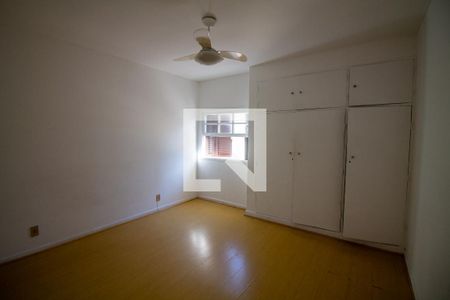 Quarto 1 de casa para alugar com 2 quartos, 120m² em Vila Congonhas, São Paulo