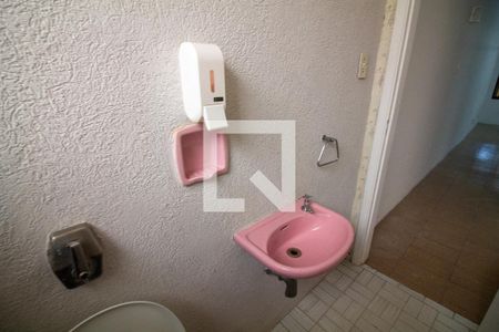 Lavabo de casa para alugar com 2 quartos, 120m² em Vila Congonhas, São Paulo