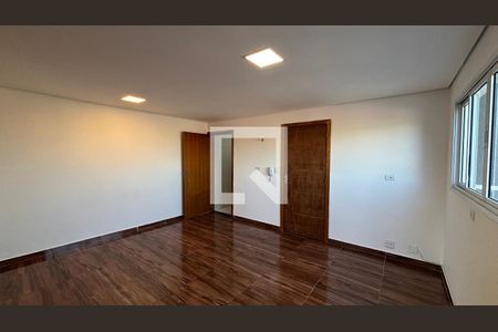 Sala - Suite  de apartamento para alugar com 2 quartos, 55m² em Vila Bela Vista, Santo André