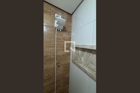 Sala - Suite Banheiro de apartamento para alugar com 2 quartos, 55m² em Vila Bela Vista, Santo André