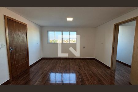 Sala - Suite  de apartamento para alugar com 2 quartos, 55m² em Vila Bela Vista, Santo André