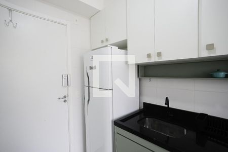 Sala/Cozinha de apartamento para alugar com 1 quarto, 30m² em Jardim da Gloria, São Paulo