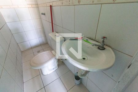 Banheiro de casa para alugar com 1 quarto, 60m² em Jardim Paraíso, São Paulo