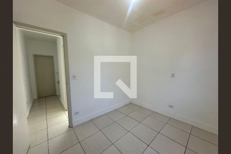 Quarto 1 de casa para alugar com 2 quartos, 65m² em Jardim Regina Alice, Barueri