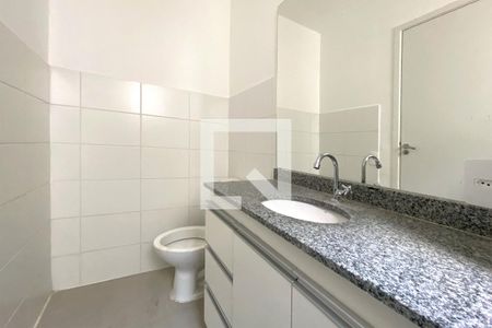 Banheiro da Suíte 1 de apartamento à venda com 2 quartos, 47m² em Palmeiras, Belo Horizonte