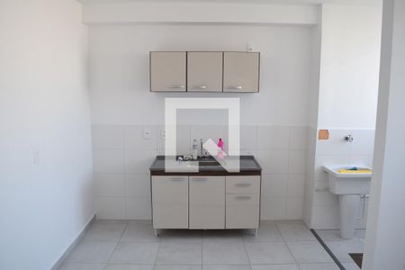 Cozinha de apartamento à venda com 2 quartos, 42m² em Guaiauna, São Paulo