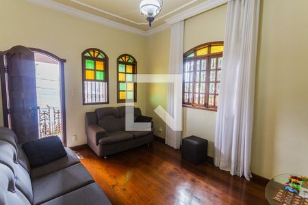 Sala 1 de casa à venda com 3 quartos, 269m² em Alvorada, Belo Horizonte