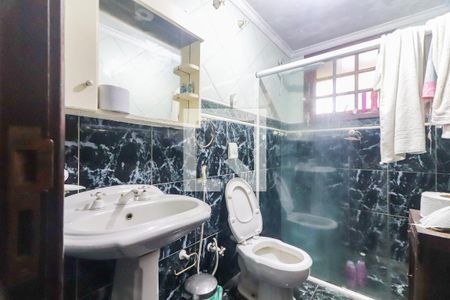 Banheiro  de casa à venda com 4 quartos, 150m² em Rio Pequeno, São Paulo