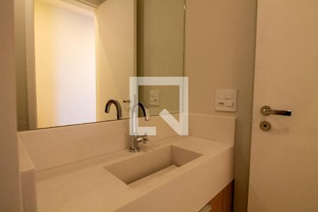 Lavabo de apartamento para alugar com 1 quarto, 59m² em Santo Amaro, São Paulo