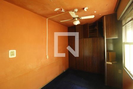 Quarto 2 de casa para alugar com 4 quartos, 100m² em Jardim Sabará, Porto Alegre