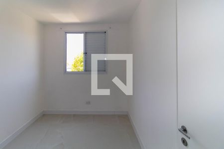 Quarto 1 de apartamento para alugar com 2 quartos, 54m² em Vila Antonieta, São Paulo