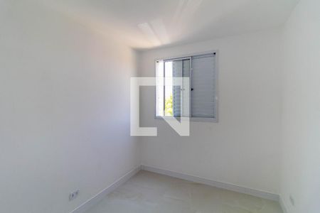 Quarto 2 de apartamento para alugar com 2 quartos, 54m² em Vila Antonieta, São Paulo