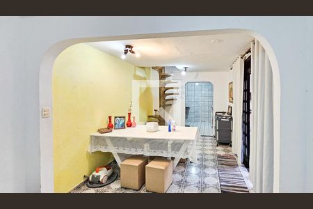 Sala de casa para alugar com 2 quartos, 130m² em Conceicao, Osasco