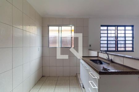 Cozinha de casa para alugar com 2 quartos, 56m² em Cidade Satelite Santa Barbara, São Paulo