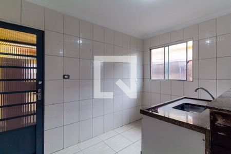 Cozinha de casa para alugar com 2 quartos, 56m² em Cidade Satelite Santa Barbara, São Paulo