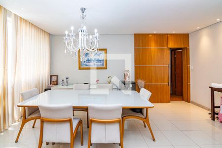 Sala de apartamento à venda com 4 quartos, 132m² em Buritis, Belo Horizonte