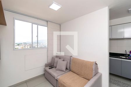 Sala de apartamento para alugar com 2 quartos, 45m² em Ramos, Rio de Janeiro
