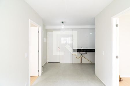 Sala  de apartamento para alugar com 2 quartos, 34m² em Jardim Oriental, São Paulo