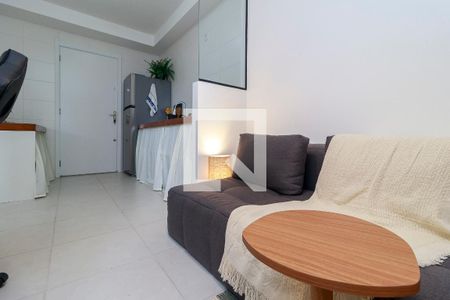 Sala de apartamento para alugar com 1 quarto, 27m² em Jardim Caravelas, São Paulo