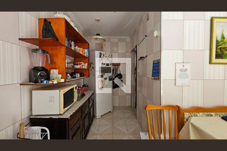 Cozinha  de casa à venda com 2 quartos, 84m² em Vila Inglesa, São Paulo