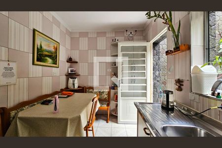 Cozinha  de casa à venda com 2 quartos, 84m² em Vila Inglesa, São Paulo