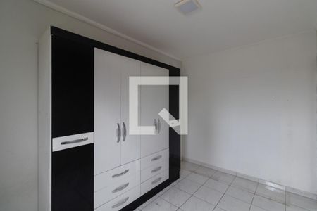 Quarto 1 de apartamento para alugar com 2 quartos, 56m² em Vila Carmosina, São Paulo