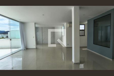 Sala de apartamento para alugar com 3 quartos, 198m² em Recreio dos Bandeirantes, Rio de Janeiro