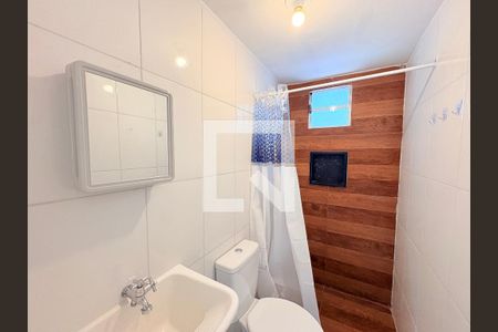 Banheiro Social de kitnet/studio para alugar com 1 quarto, 36m² em Jardim Itália, Várzea Paulista