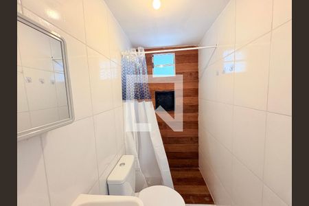 Banheiro Social de kitnet/studio para alugar com 1 quarto, 36m² em Jardim Itália, Várzea Paulista