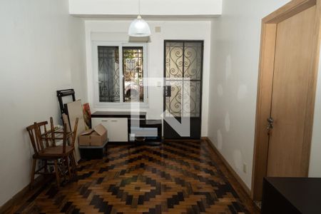 Hall de entrada de casa à venda com 4 quartos, 250m² em Independência, Porto Alegre