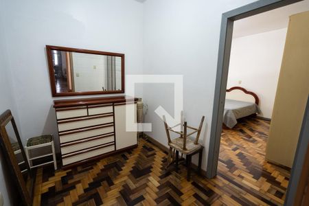Suíte 2 de casa à venda com 4 quartos, 250m² em Independência, Porto Alegre