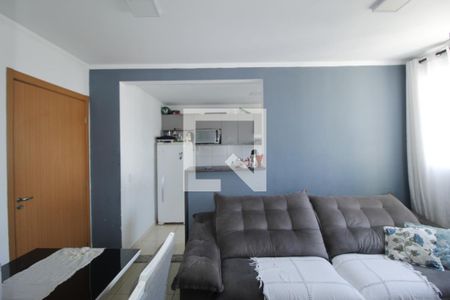 Sala de apartamento à venda com 2 quartos, 45m² em Humaitá, Porto Alegre