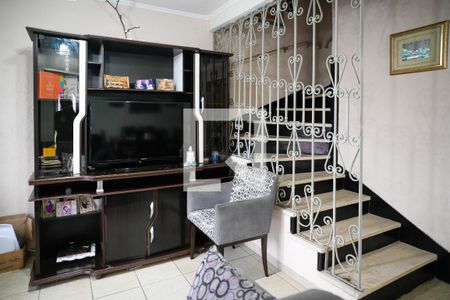 Sala de casa à venda com 3 quartos, 300m² em Vila Brasilina, São Paulo