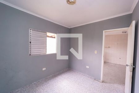 Quarto 2 de casa para alugar com 2 quartos, 90m² em Jardim Santo Antonio, São Paulo