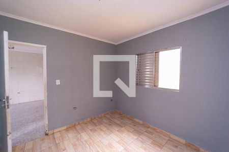 Quarto 1 de casa para alugar com 2 quartos, 90m² em Jardim Santo Antonio, São Paulo