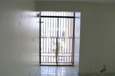 Sala de apartamento para alugar com 2 quartos, 80m² em Setor Aeroporto, Goiânia