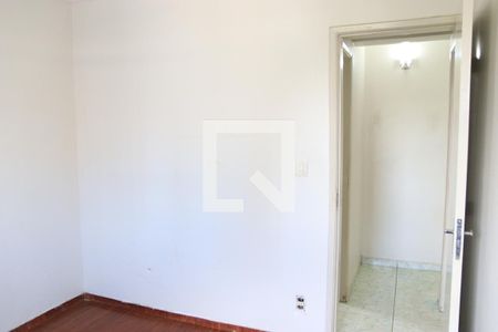 Quarto 01 de apartamento para alugar com 2 quartos, 80m² em Setor Aeroporto, Goiânia