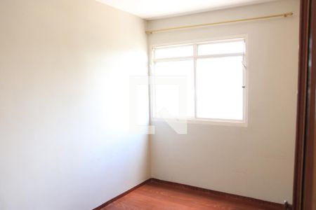 Quarto 02 de apartamento para alugar com 2 quartos, 80m² em Setor Aeroporto, Goiânia