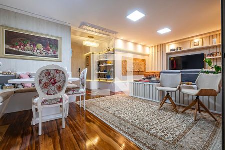 Sala de apartamento à venda com 2 quartos, 151m² em Vila Madalena, São Paulo