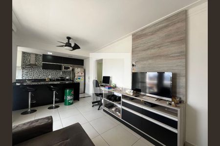 Sala de apartamento para alugar com 2 quartos, 67m² em Taquaral, Campinas