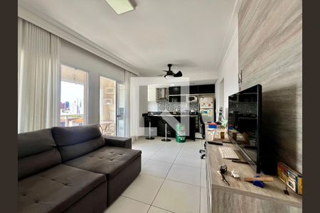 Sala de apartamento para alugar com 2 quartos, 67m² em Taquaral, Campinas