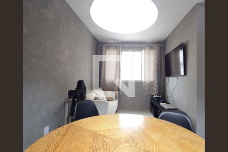 Sala de apartamento para alugar com 2 quartos, 43m² em Vila Suzana, São Paulo