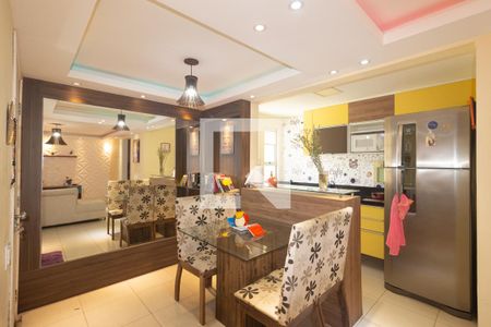 Sala de casa de condomínio para alugar com 2 quartos, 120m² em Campo Grande, Rio de Janeiro