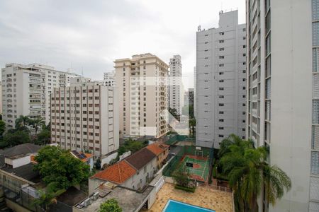 Vista da Sala de Estar e Jantar de apartamento à venda com 3 quartos, 140m² em Jardim Paulista, São Paulo