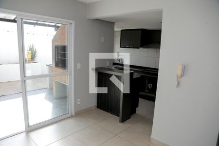 Sala de casa de condomínio para alugar com 2 quartos, 90m² em Mário Quintana, Viamão