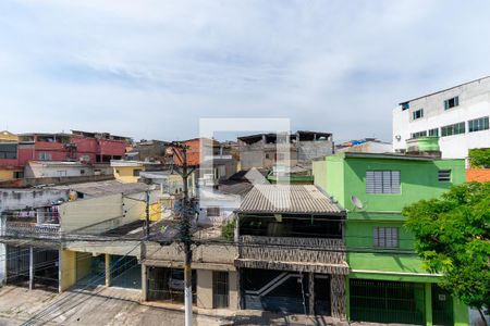 Casa para alugar com 4 quartos, 220m² em Parque Santa Madalena, São Paulo