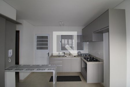 Sala / Cozinha de apartamento para alugar com 2 quartos, 41m² em Carandiru, São Paulo