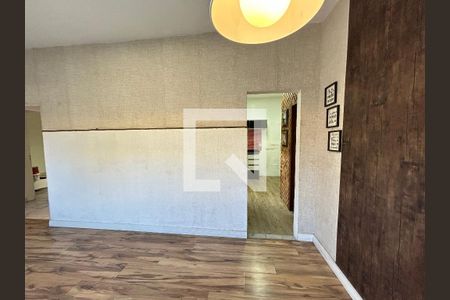 Sala de casa para alugar com 2 quartos, 70m² em Magalhães Bastos, Rio de Janeiro